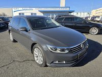 VW Passat Variant Highline 2,0 TDI SCR DSG bei Kölbl GmbH in 