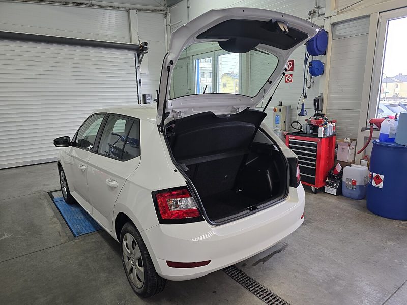 408368_1406672963723_slide bei Kölbl GmbH in 