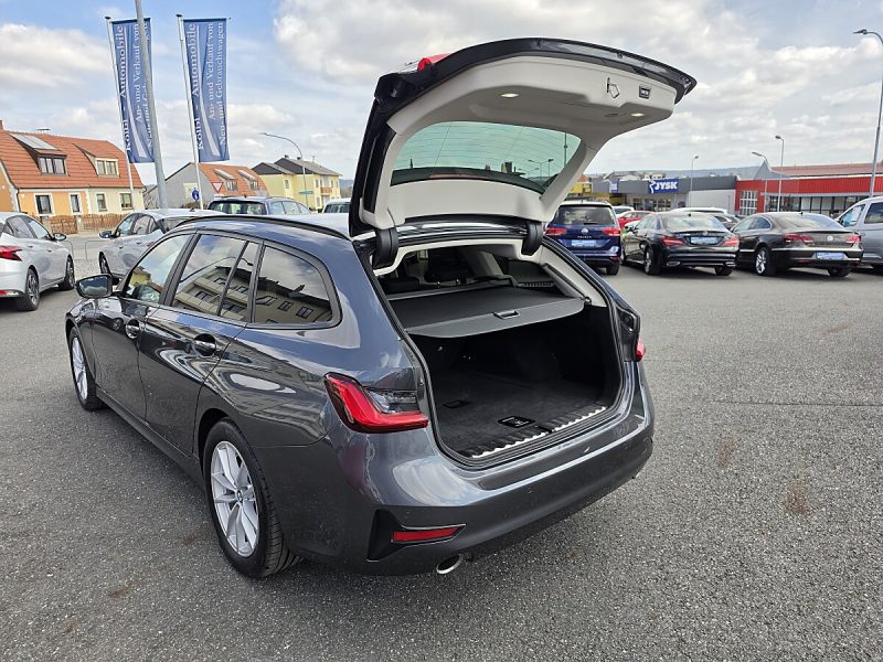 411166_1406685679774_slide bei Kölbl GmbH in 