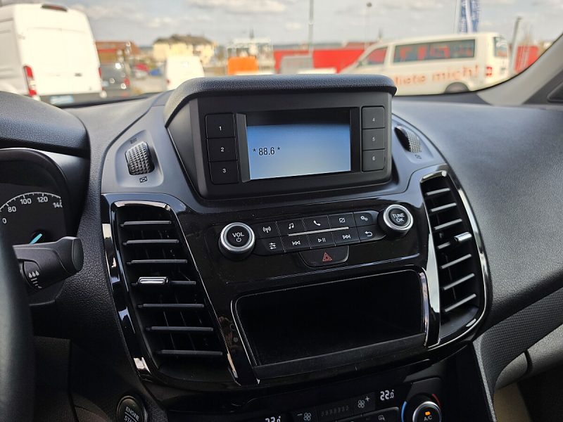 411195_1406685797377_slide bei Kölbl GmbH in 