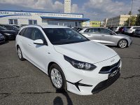 KIA ceed SW 1,6 CRDi SCR ISG Silber 48V DCT bei Kölbl GmbH in 